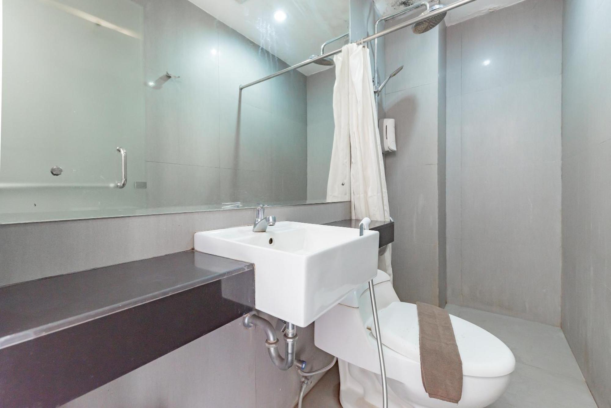 Sans Hotel Diemdi Kiaracondoong Bandung Zewnętrze zdjęcie