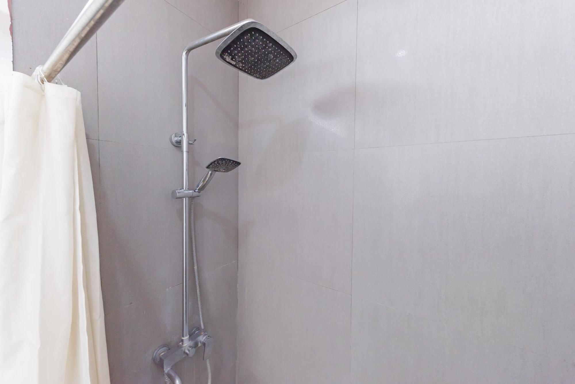 Sans Hotel Diemdi Kiaracondoong Bandung Zewnętrze zdjęcie