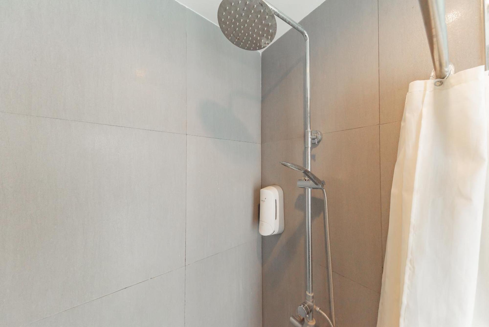 Sans Hotel Diemdi Kiaracondoong Bandung Zewnętrze zdjęcie