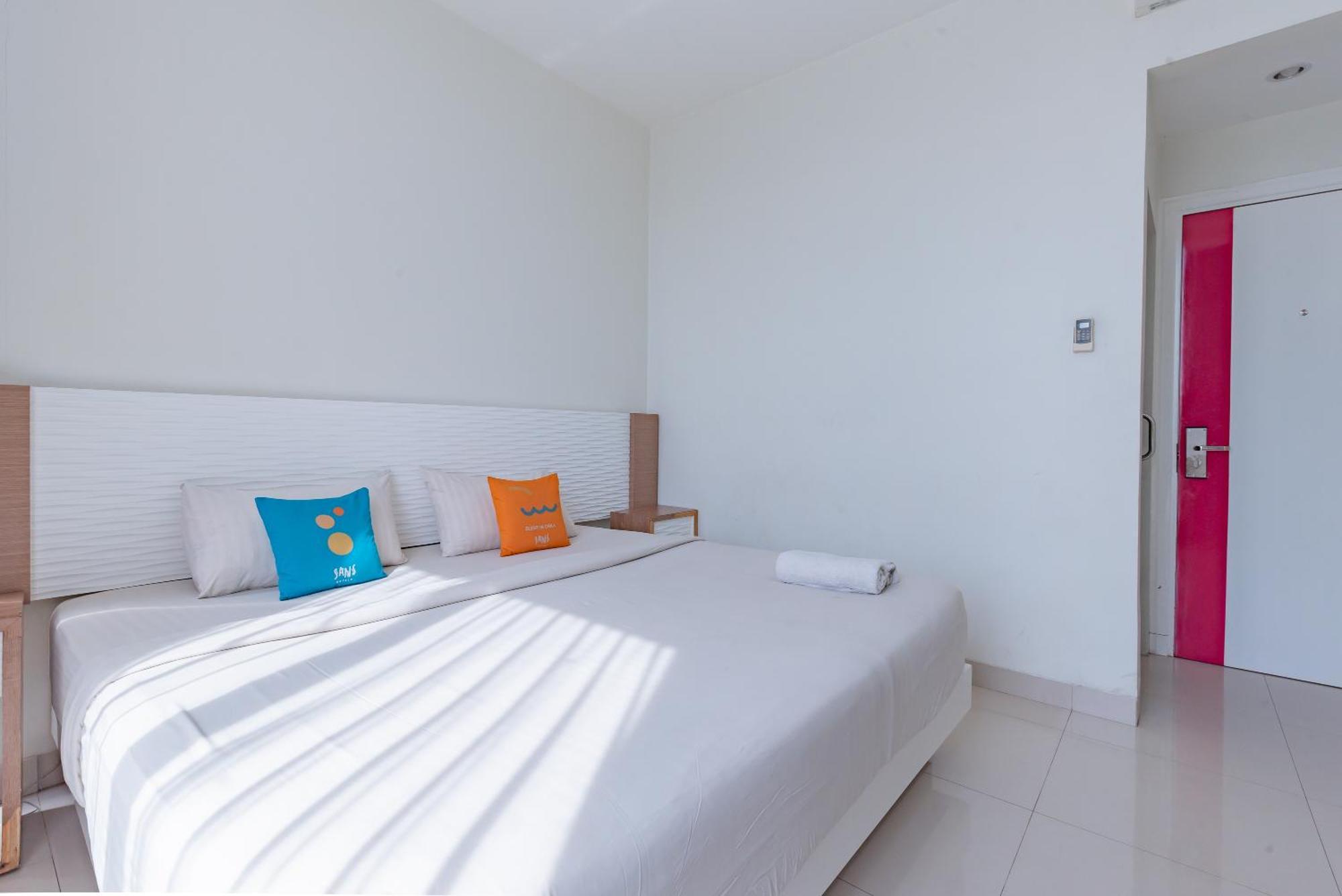 Sans Hotel Diemdi Kiaracondoong Bandung Zewnętrze zdjęcie