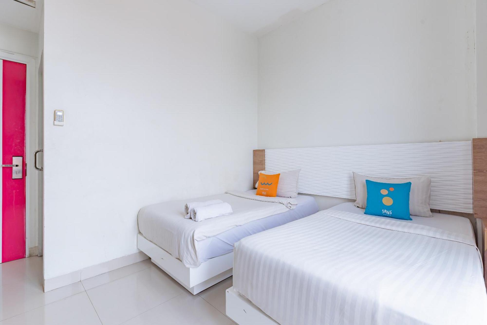 Sans Hotel Diemdi Kiaracondoong Bandung Zewnętrze zdjęcie