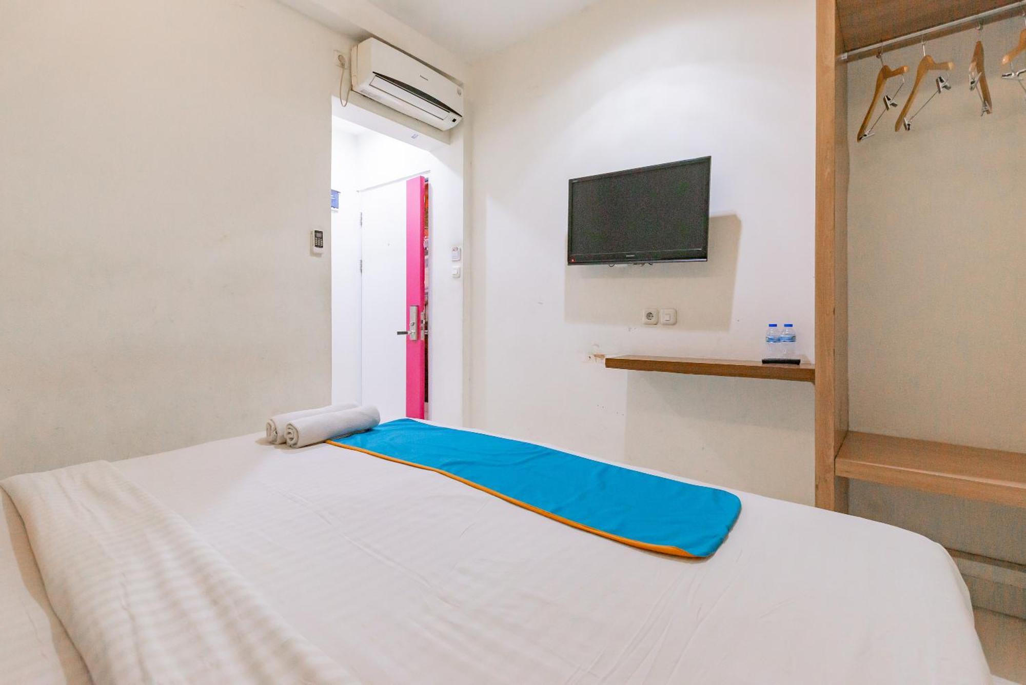Sans Hotel Diemdi Kiaracondoong Bandung Zewnętrze zdjęcie