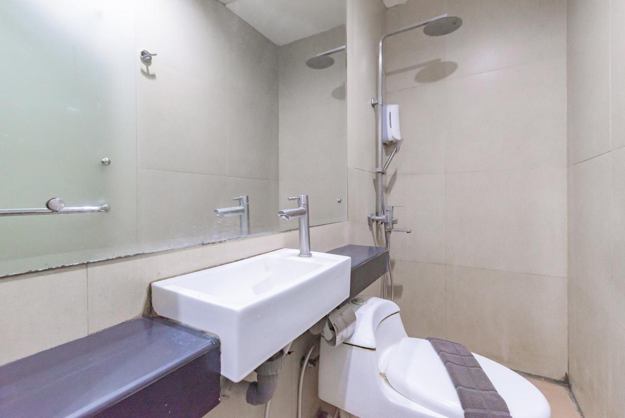 Sans Hotel Diemdi Kiaracondoong Bandung Zewnętrze zdjęcie