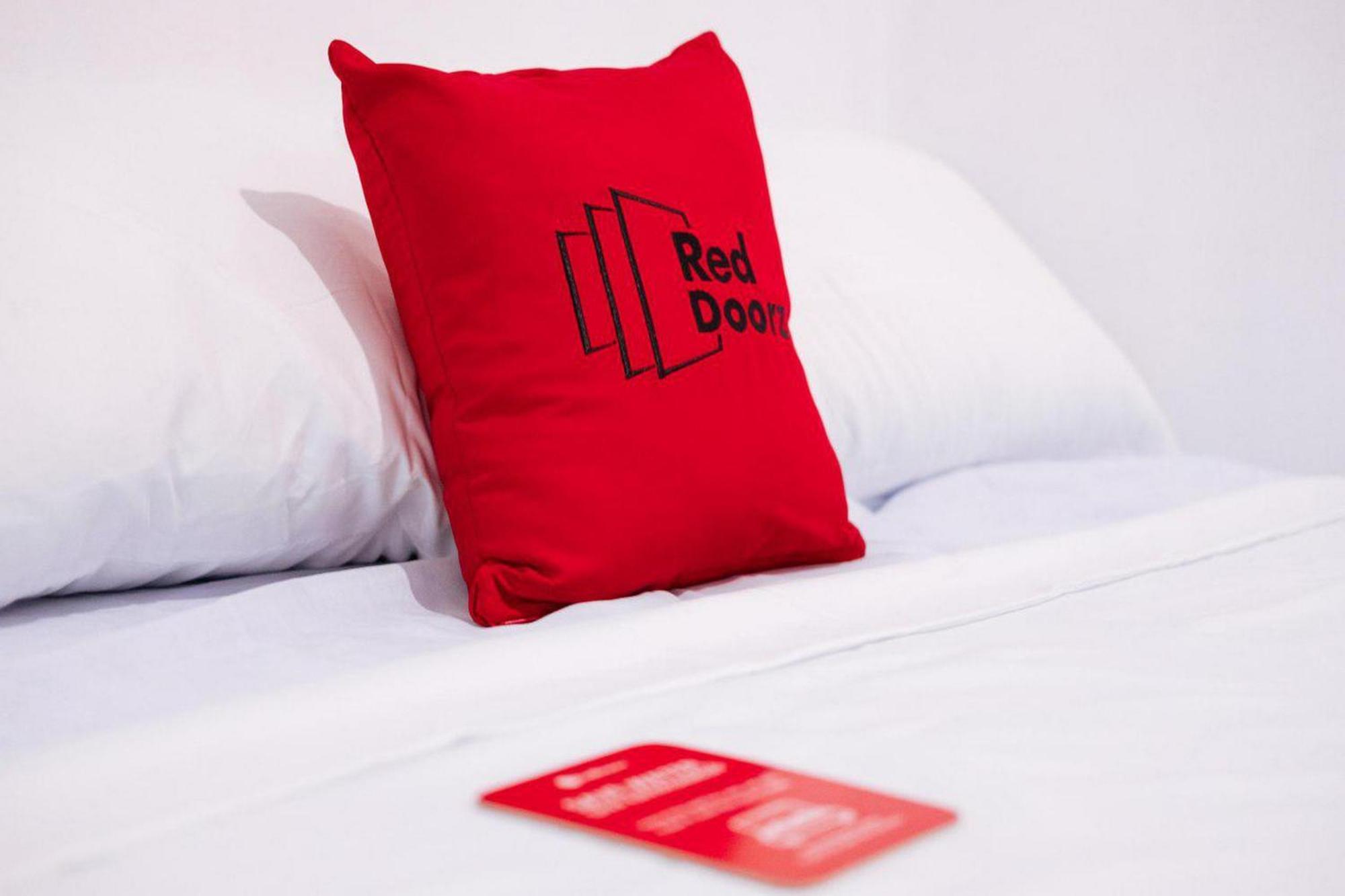 Sans Hotel Diemdi Kiaracondoong Bandung Zewnętrze zdjęcie